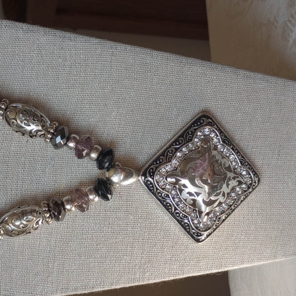 Very chic large black square medallion silver tone beads necklace